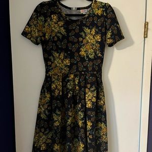 LuLaRoe Amelia, size medium, floral